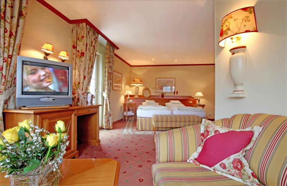 Hotel Behringer'S Traube Баденвайлер Номер фото
